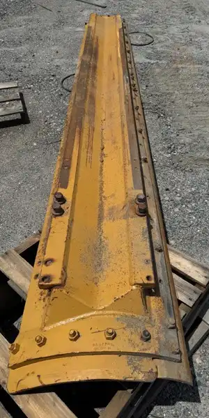 14' Moldboard image 3