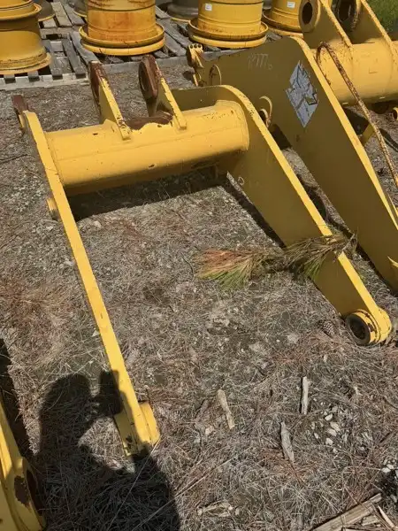 Loader Arm image 2