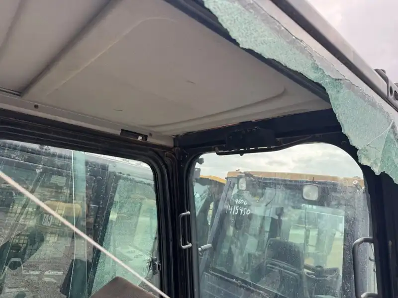 349E Cab image 9