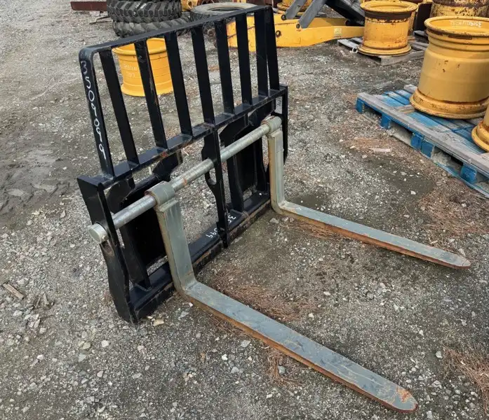 Carriage/Forks image 2