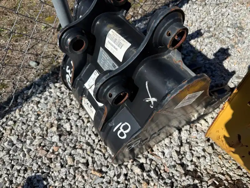Bucket 18" image 2
