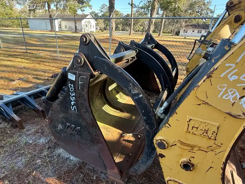 914 Grapple Bkt image 2