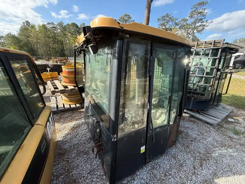 Cab 950H/962H image 6