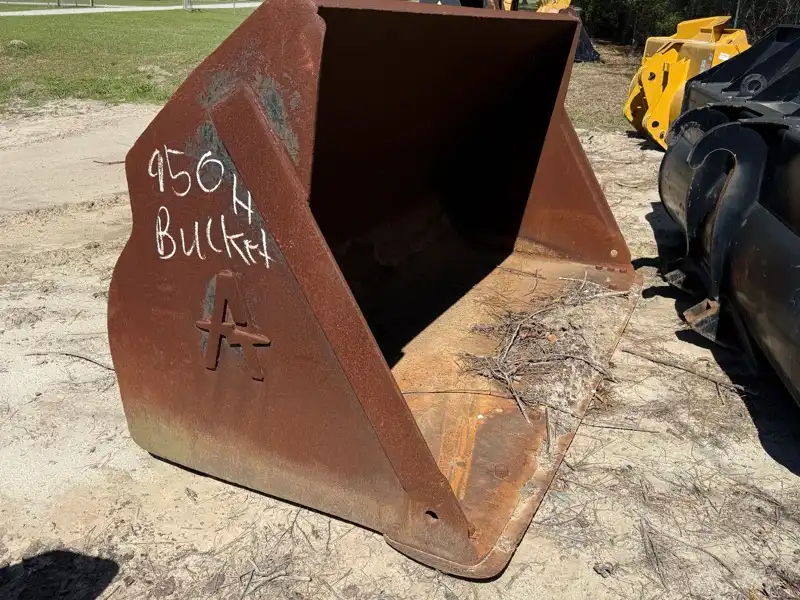 Bucket AM image 3