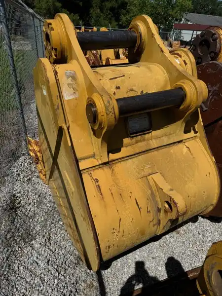 42" Bucket image 2