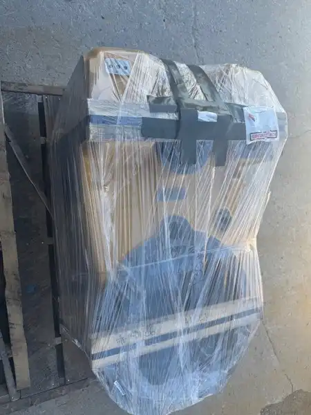 Case AS image 8