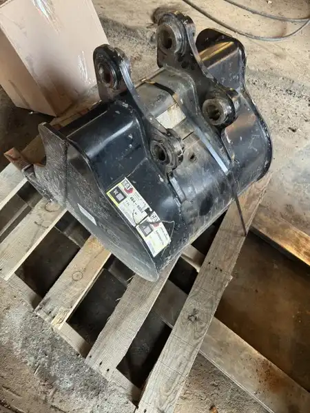 BUCKET-24" image 5