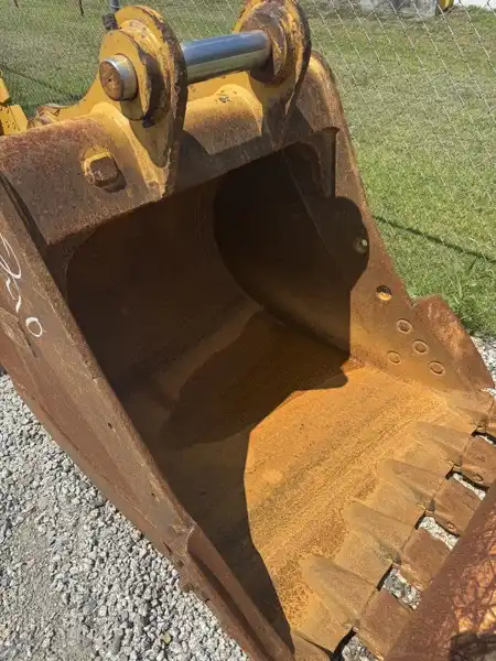 B LINK-48" Bucket image 4
