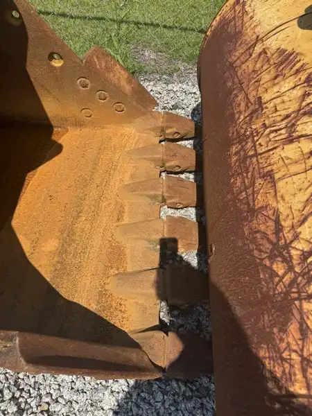 B LINK-48" Bucket image 5