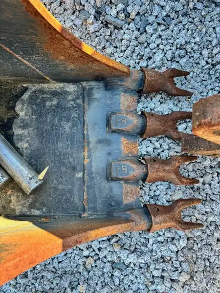 18" Bucket image 4