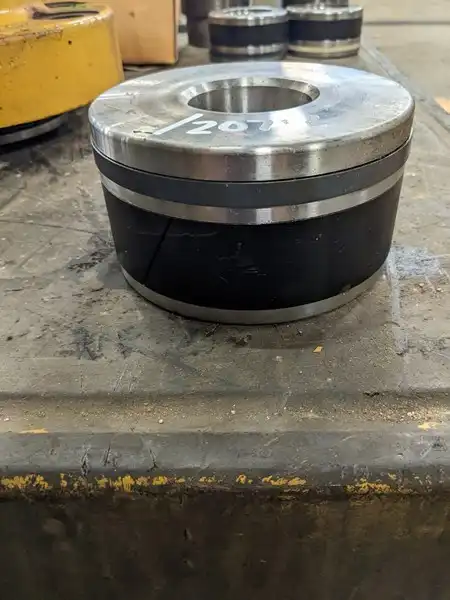Piston image 2