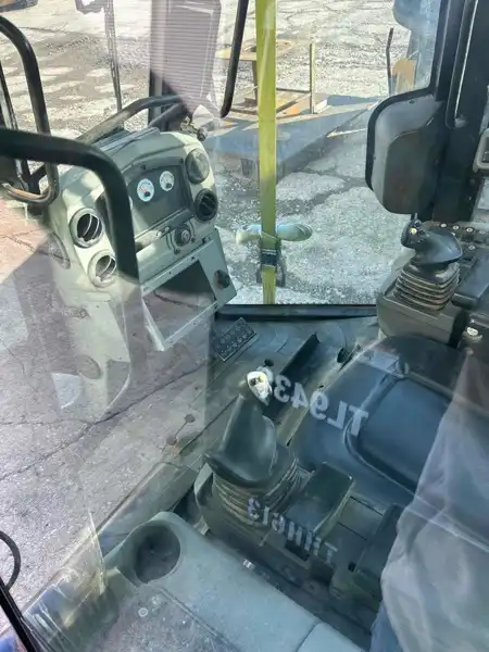 Complete Cab image 4