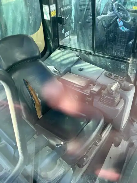 Complete Cab image 3