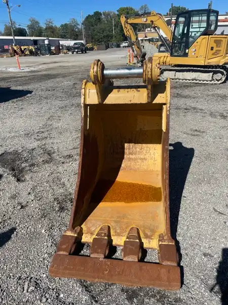 BKT/CB-36 image 5