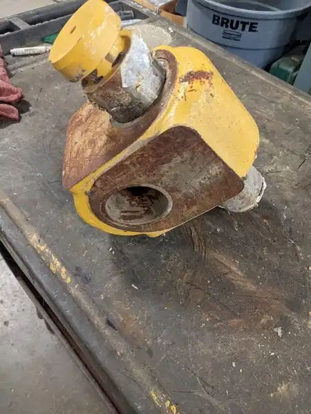 Connector image 2