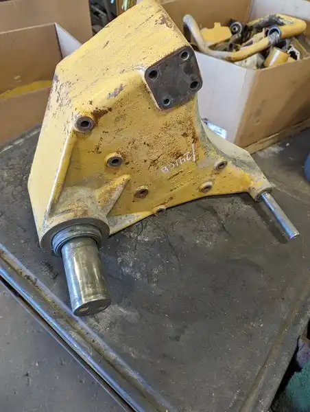 Bracket image 2