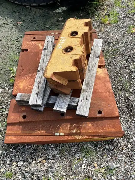 Counterweight image 4