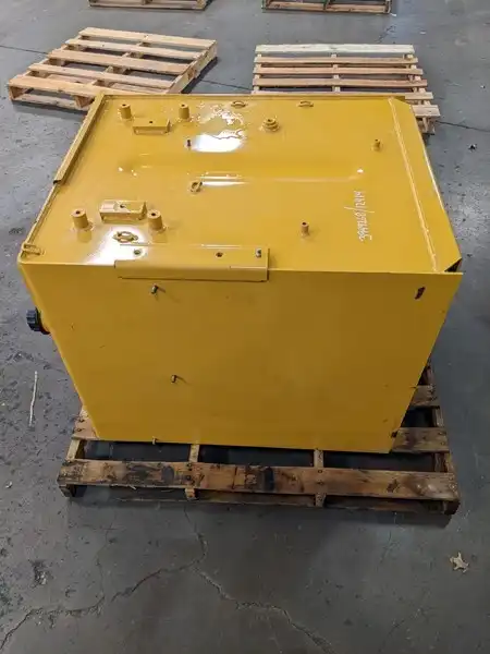 Fuel Tank image 3