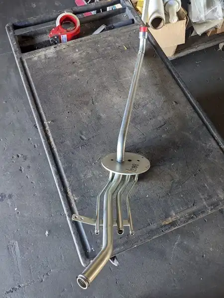 Tube AS. image 2
