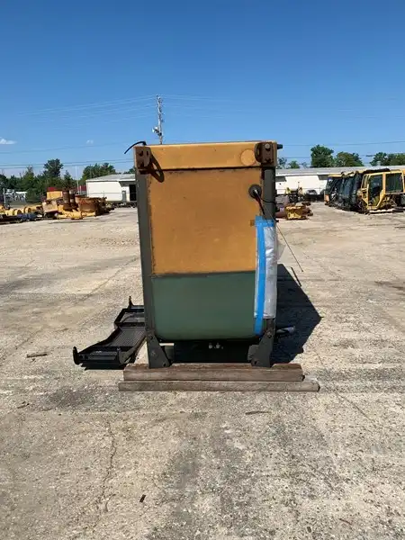Cab And Riser image 2