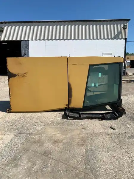 Cab And Riser image 3