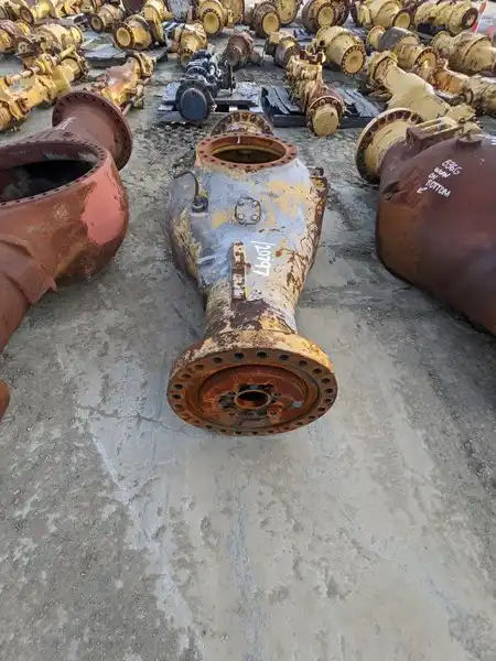 Housing Axle image 2