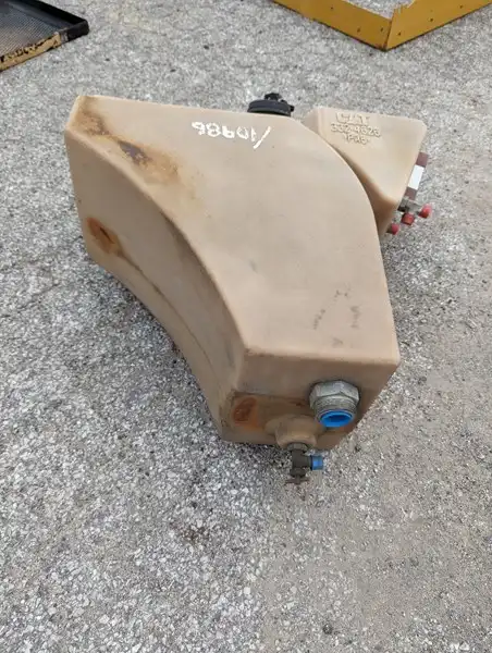 Hydraulic Oil Tank image 2