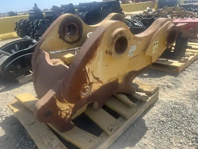 Excavator Pin Grabber Hydraulic Quick Coupler image 2