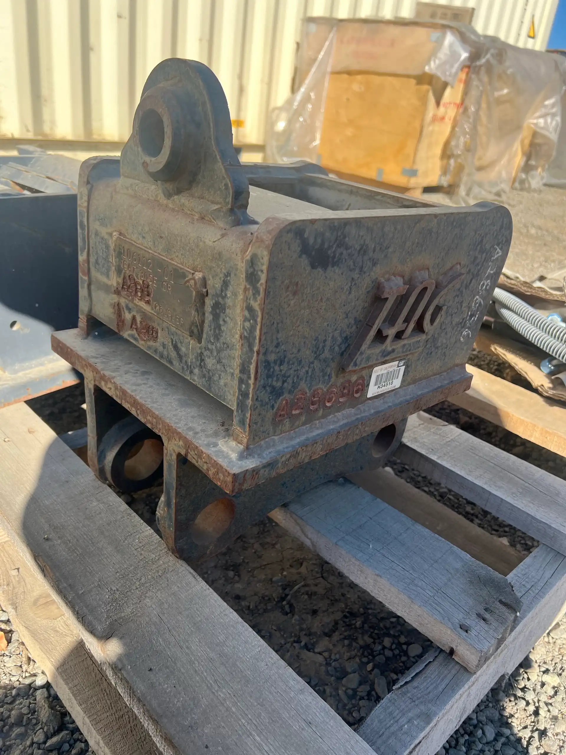 Tag Adaptor: WainRoy Style "Top" to "Pin On"  CAT Breaker/Hammer image 5
