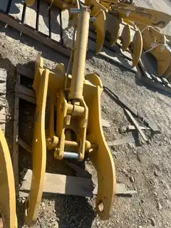 New Take Off: Progressive Link Hydraulic Thumb for CAT M318F Excavator image 3