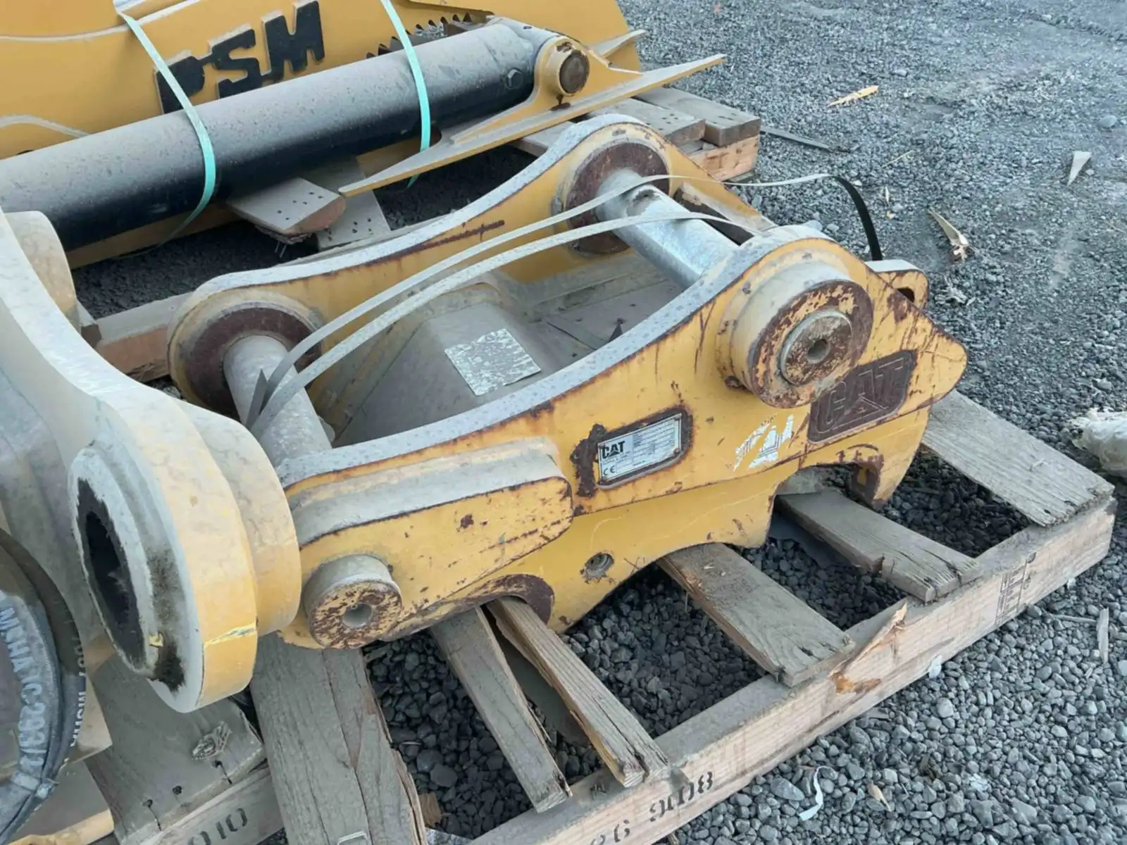 CAT Quick Coupler, A-Link, CAT 311 thru CAT 315 Excavators image 4