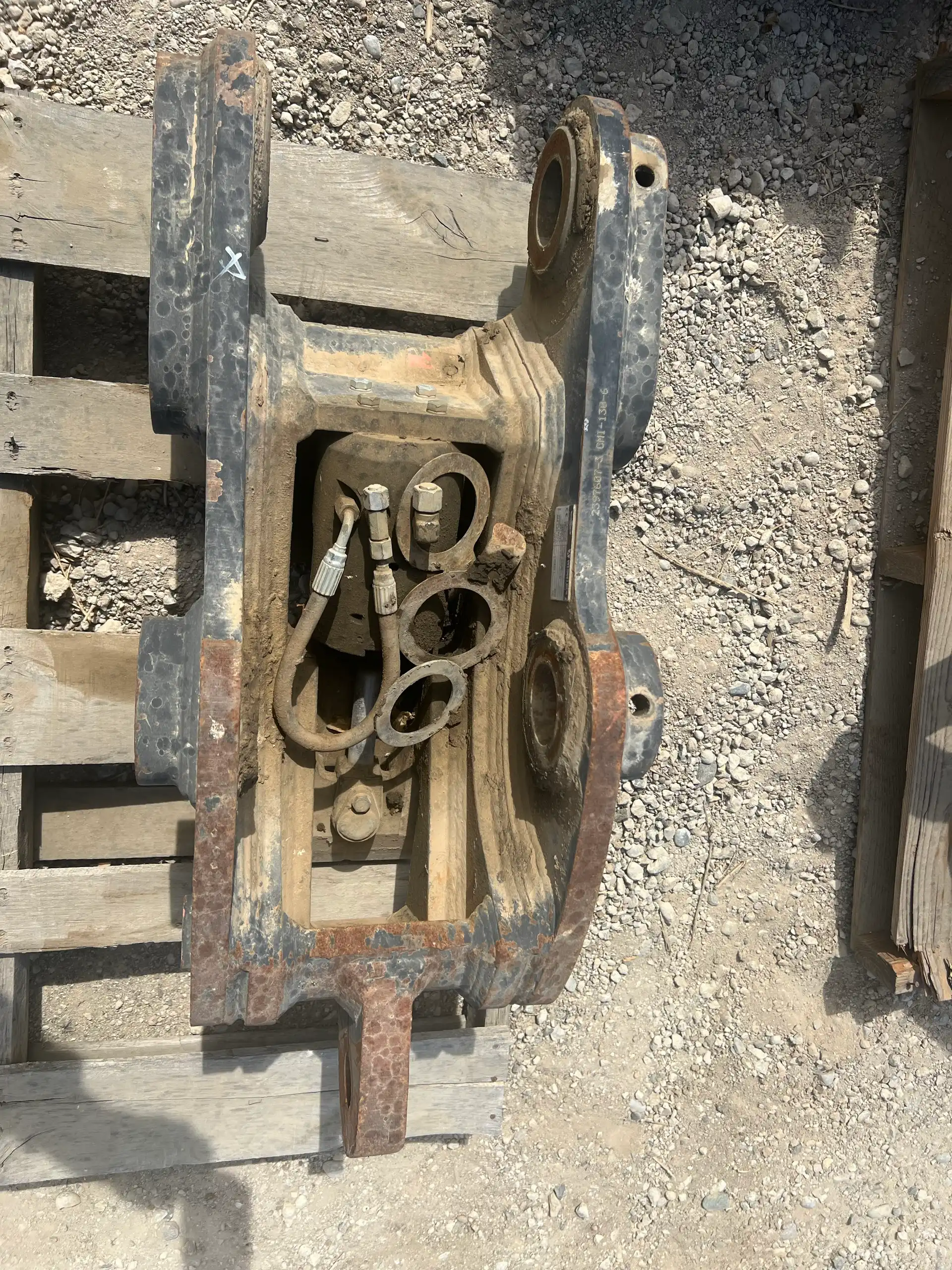 "A" Link PG ( Pin Grabber ) Quick Coupler, Fits CAT 311 thru CAT 315 Excavators. image 5