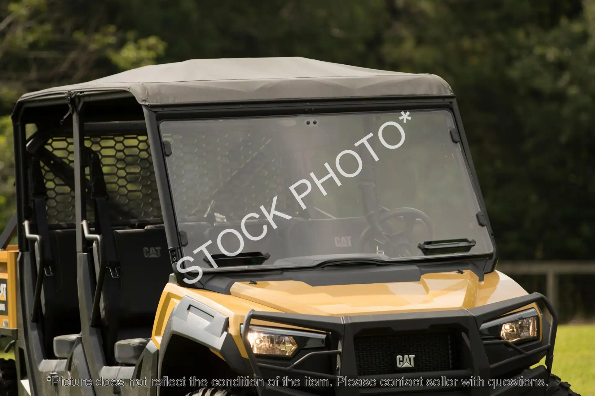 New Full Windshield With Dual Vents image 3
