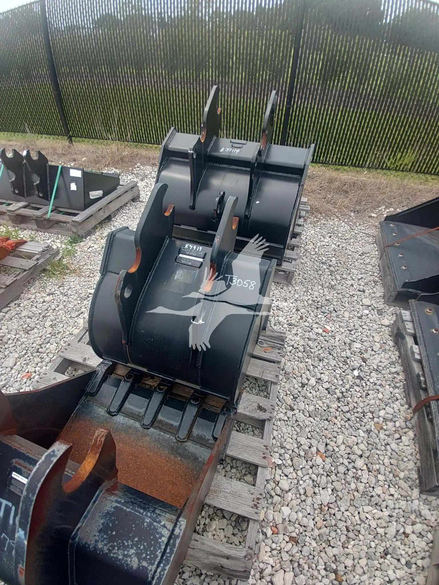 Kubota K7919 24 in Trenching Bucket image 2