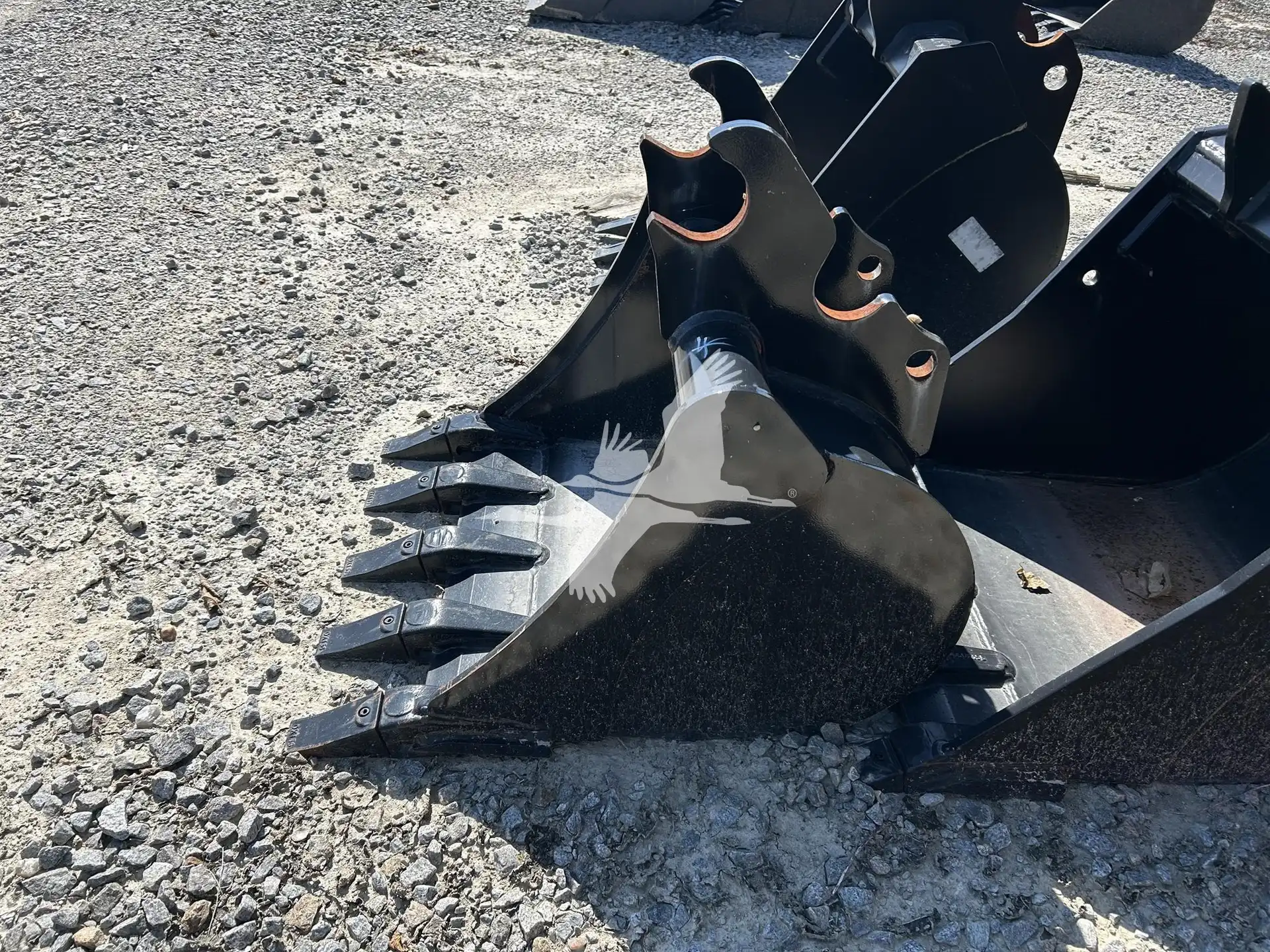 Kubota K7875A 24 in Trenching Bucket image 3