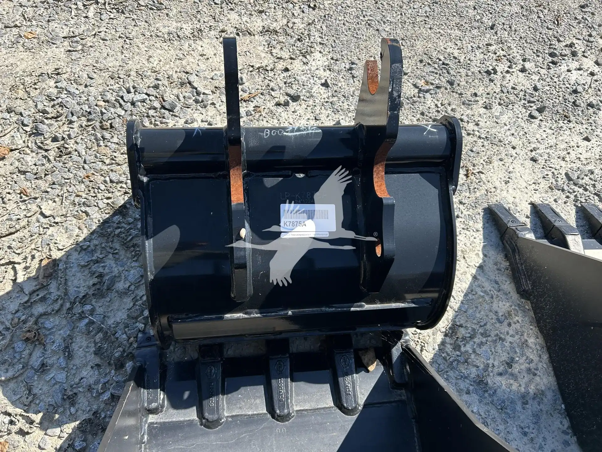 Kubota K7875A 24 in Trenching Bucket image 4