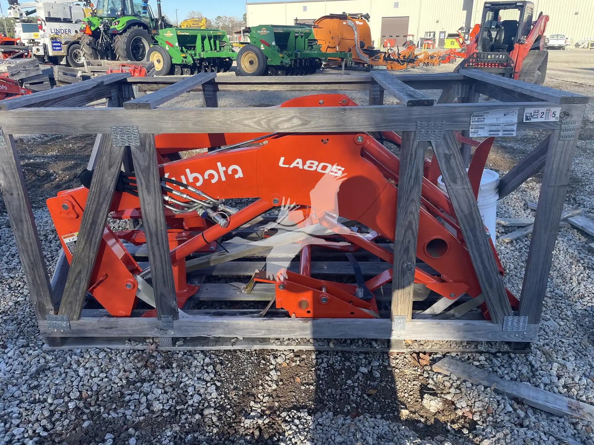 Kubota LA805 HD Front End Loader image 3