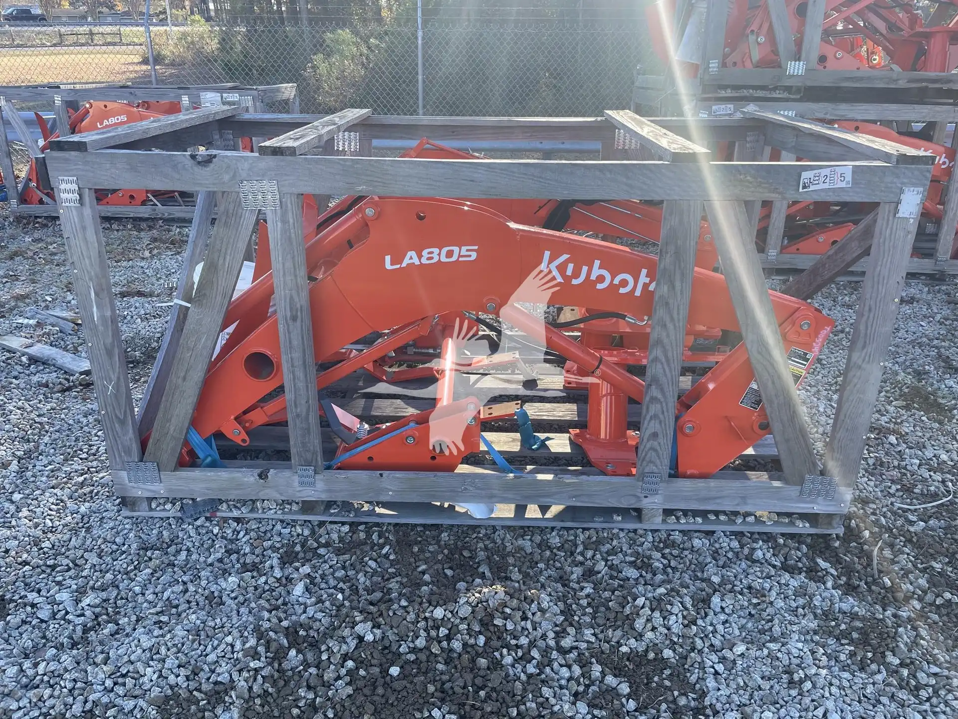 Kubota LA805 HD Front End Loader image 3
