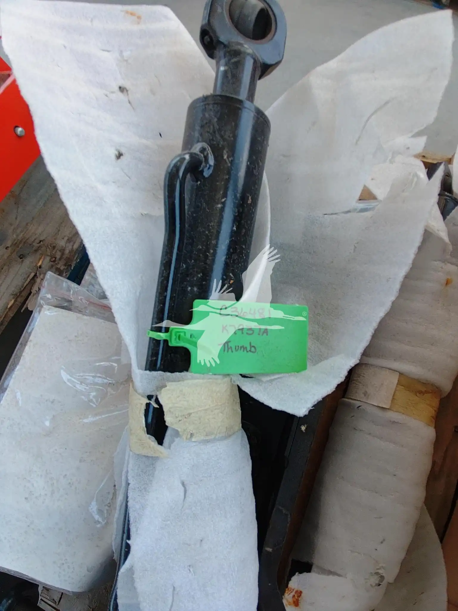 Kubota K7937A Hydraulic Thumb Kit image 2
