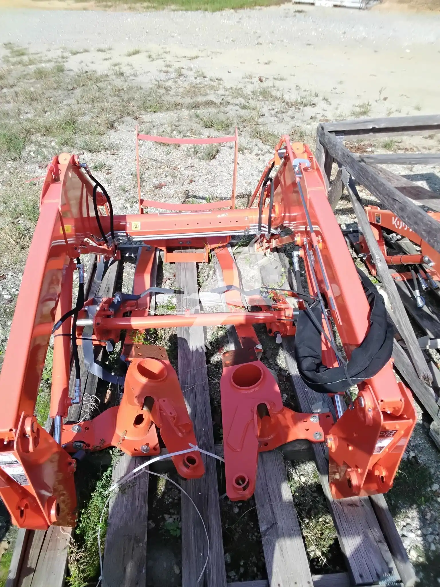 Kubota LA805 HD Front End Loader image 2