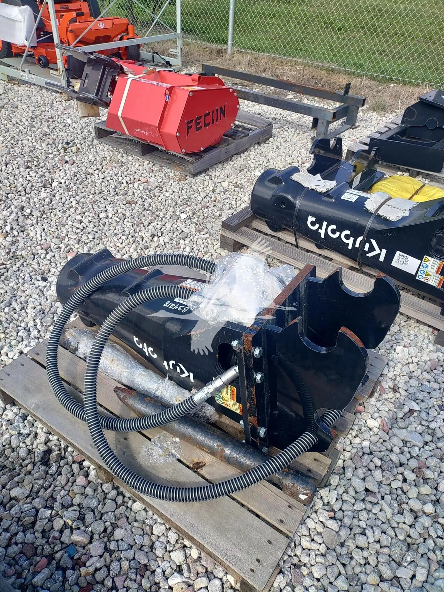 Land Pride BR510 Hydraulic Breaker image 3