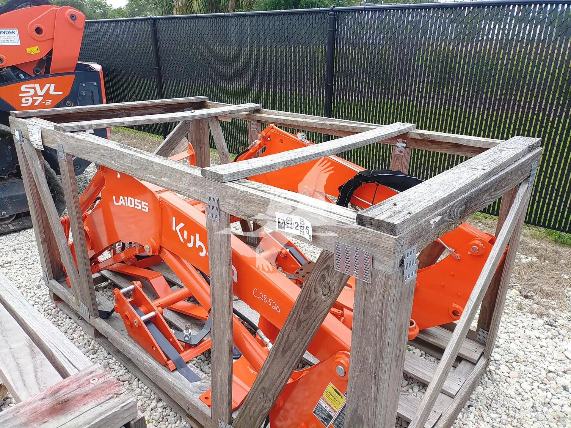 Kubota LA1055 Front End Loader image 2