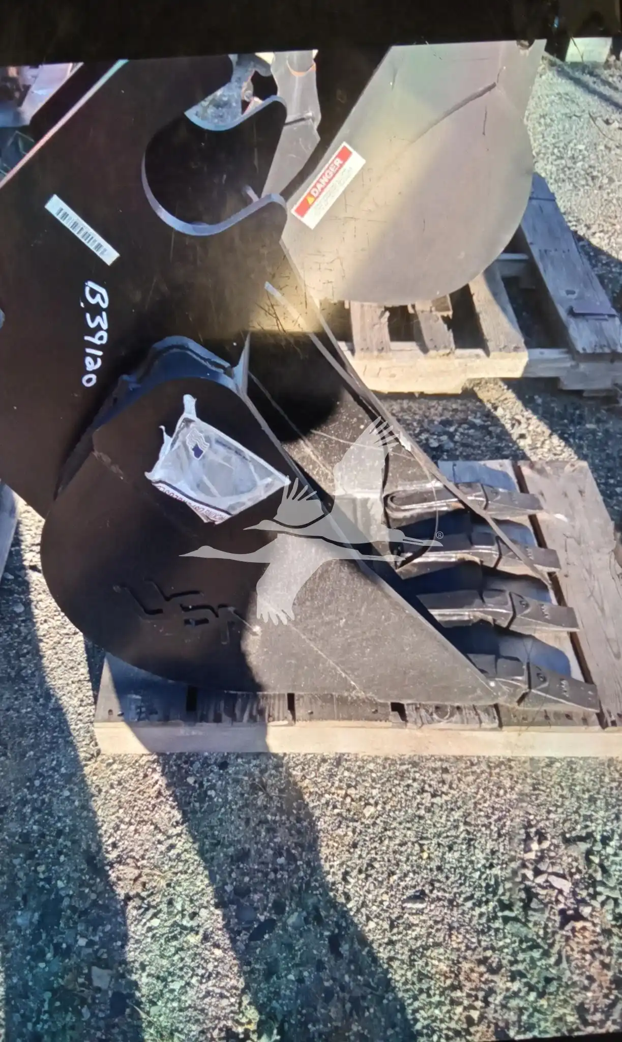 U.S.A. Attachments Inc EB1018 18 in QC Excavator Bucket image 2
