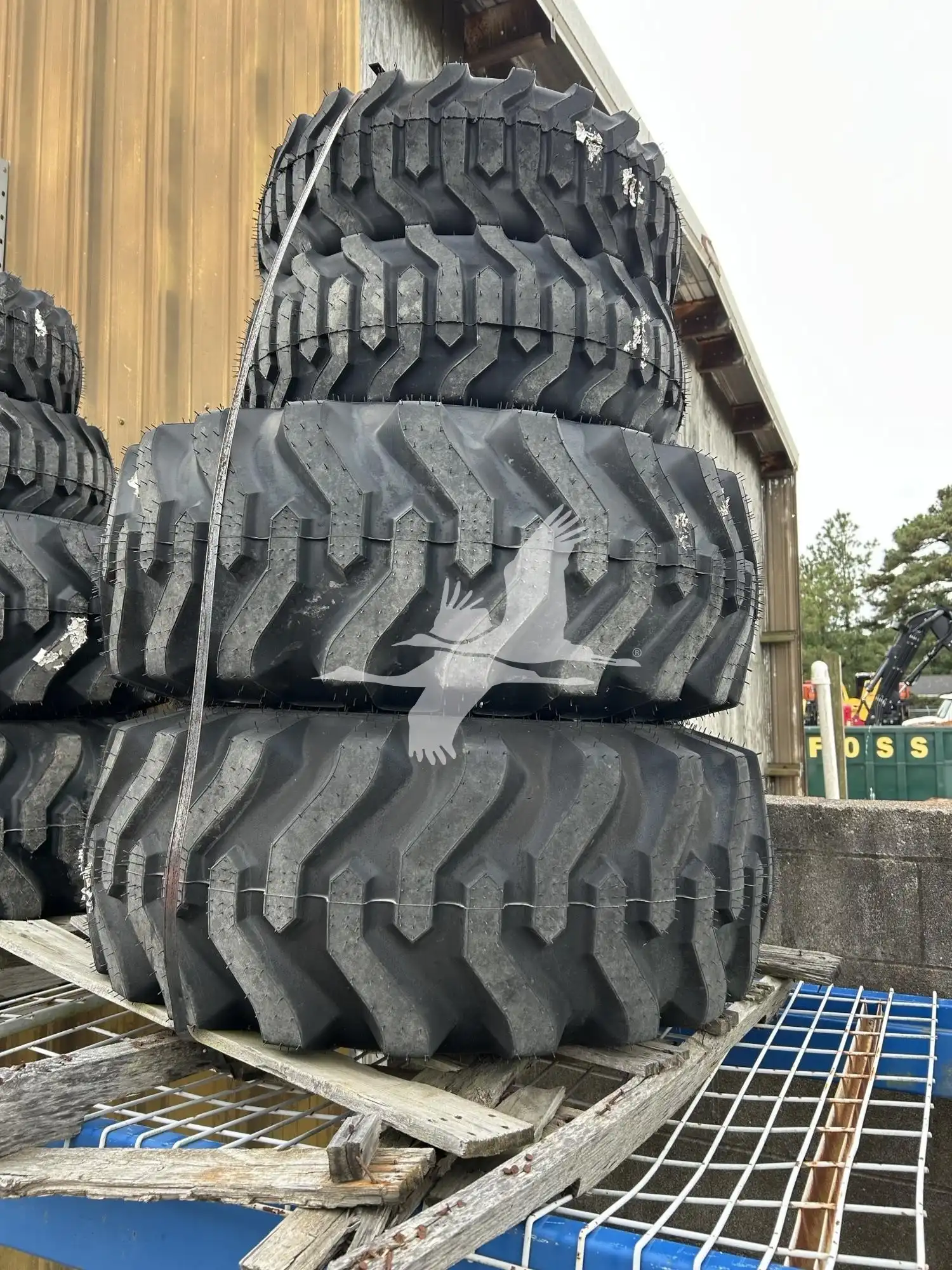 Kubota ALR9195 R4 Tire 15-19.5 image 4