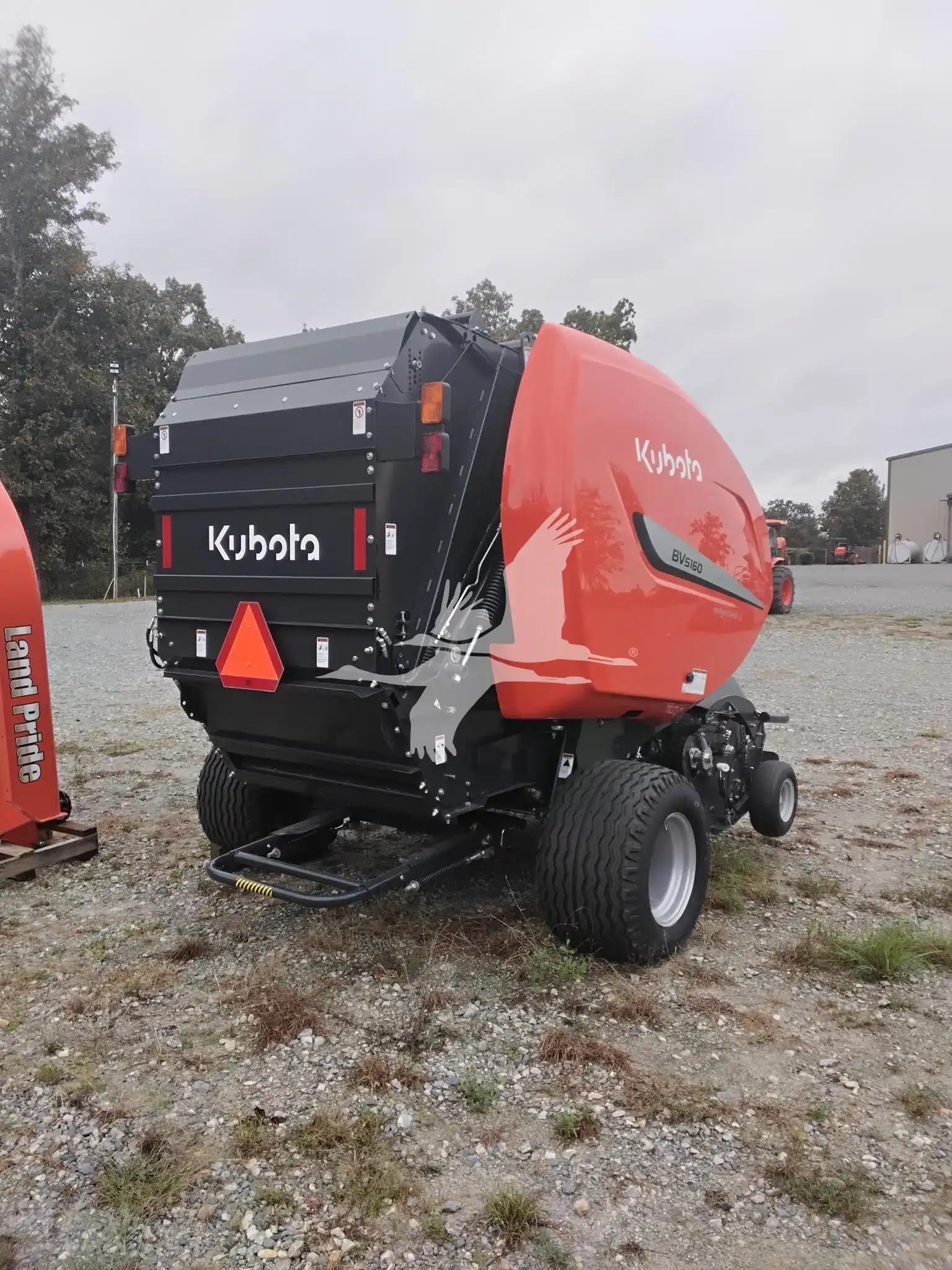 Kubota BV5160RN 4x5 Round Baler image 3