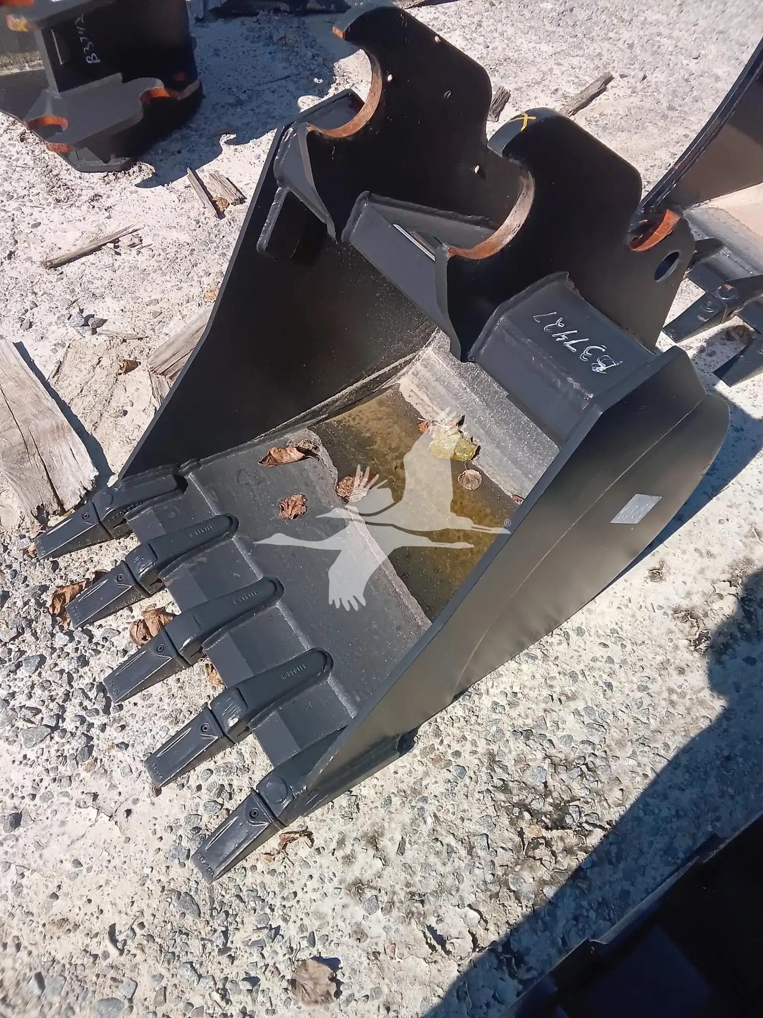 Kubota K7919 24 in Trenching Bucket image 4