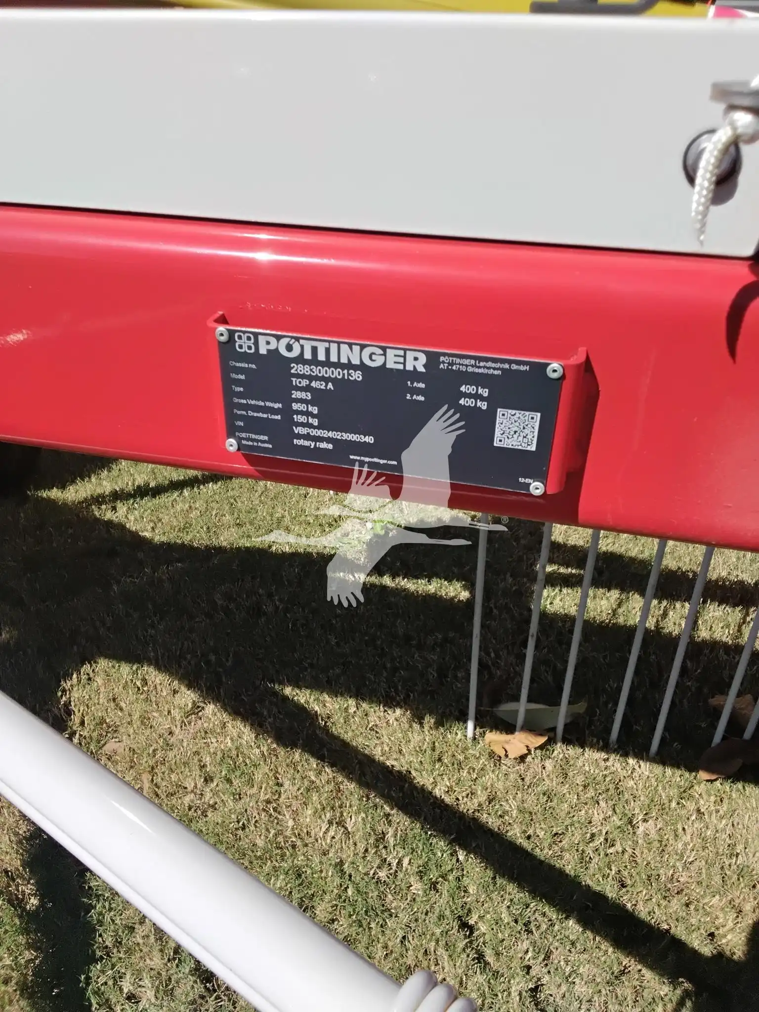Pöttinger TOP 462 A 15 ft Single Rotor Rake image 7
