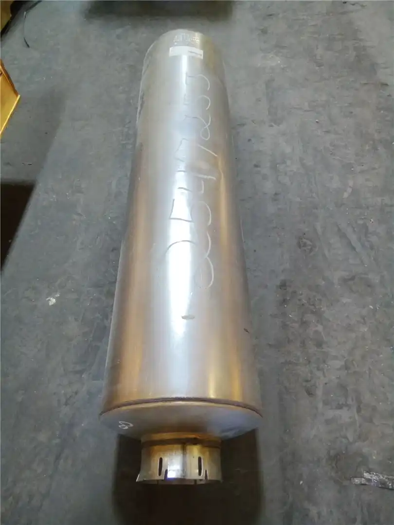 NEW MUFFLER image 2