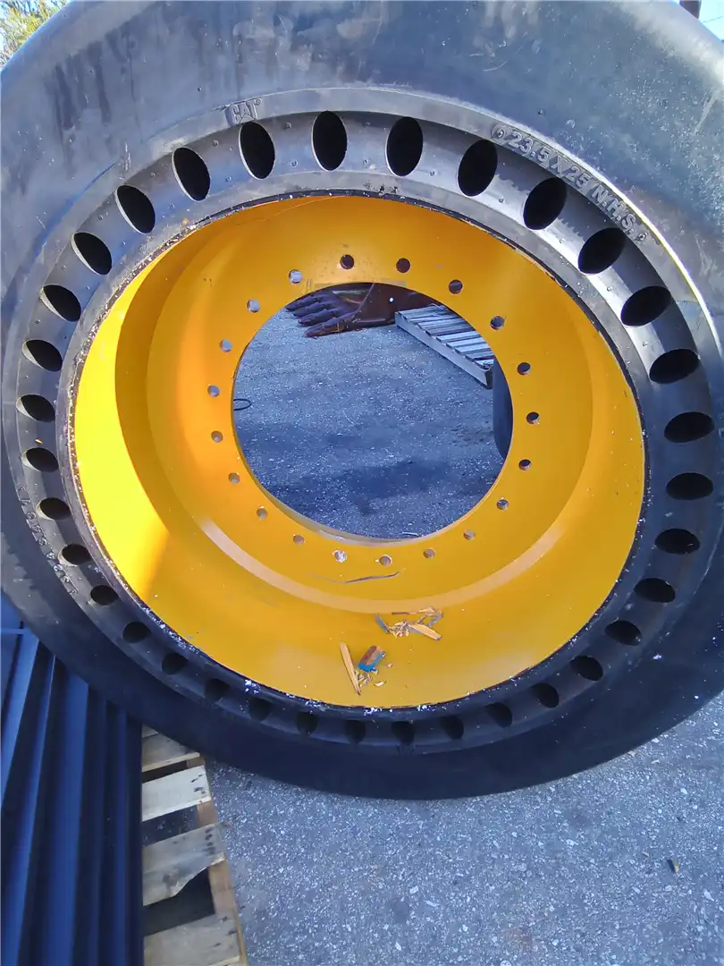 NEW TIRE-FLEXPOR image 2