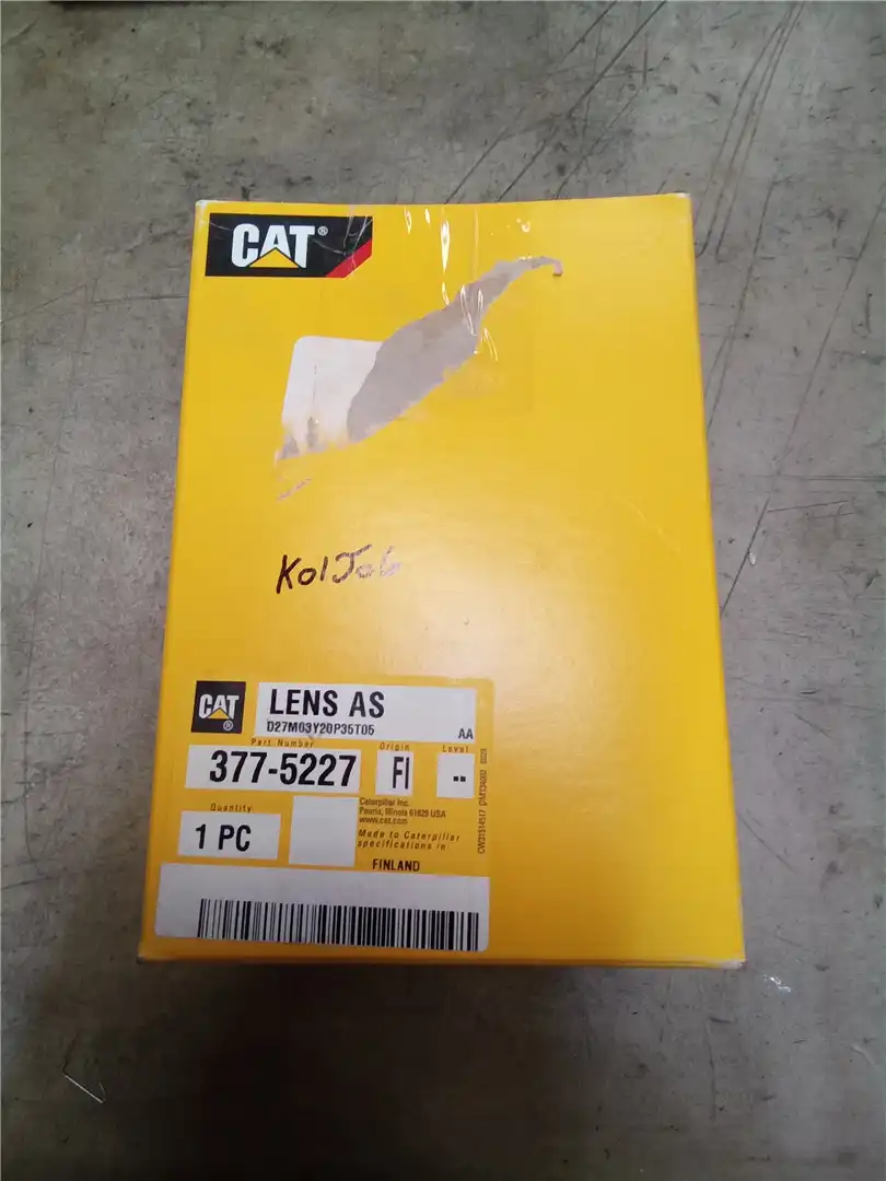 NEW LENS image 3
